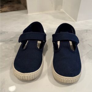 Cienta Navy Mary Jane Shoes with Velcro Strap, Size US 10/EU 27